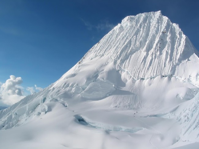 جدا شدن کوه یخ عظیم الجثه از قطب جنوب